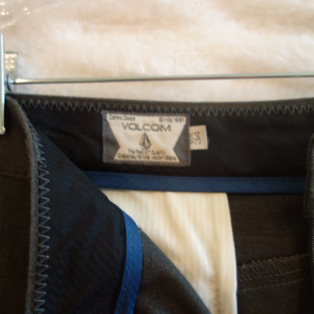 Men's Gray Volcom Dress Shorts Size 34 - Picture 8 of 12